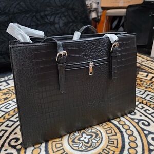 Sophisticated Black Crocodile-Embossed Men's Briefcase